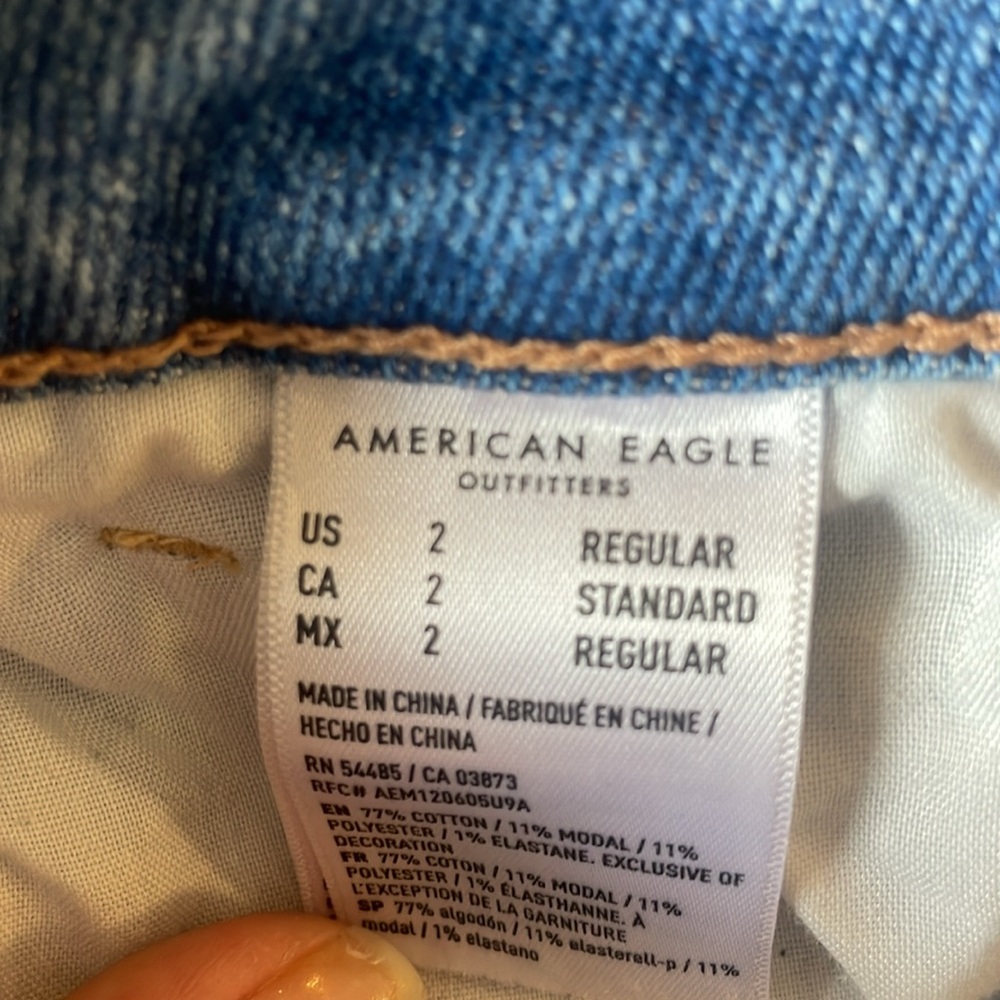 Aeo Mom Jeans - image 5